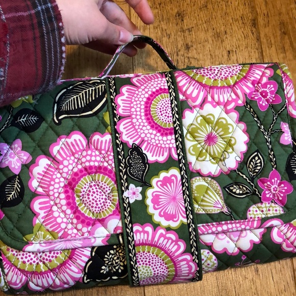 Like new! Folding cosmetic organizer case - Picture 2 of 5